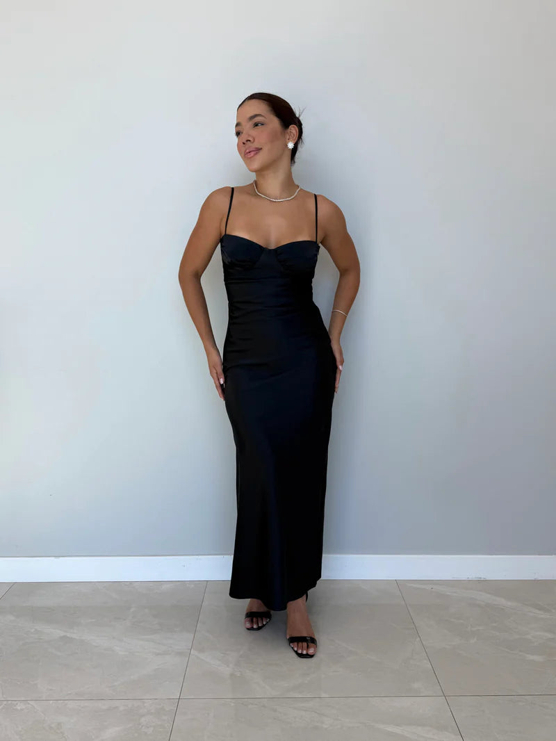 Vestido Acetinado Helena