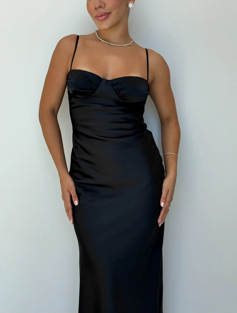 Vestido Acetinado Helena