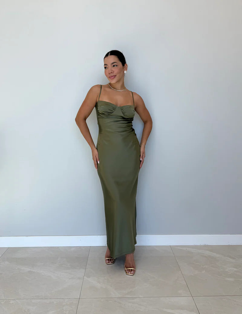 Vestido Acetinado Helena