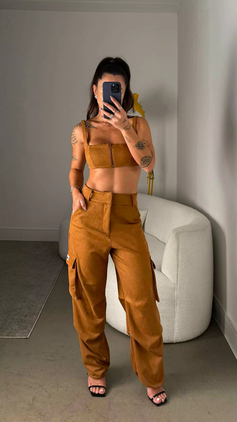 Conjunto Suede